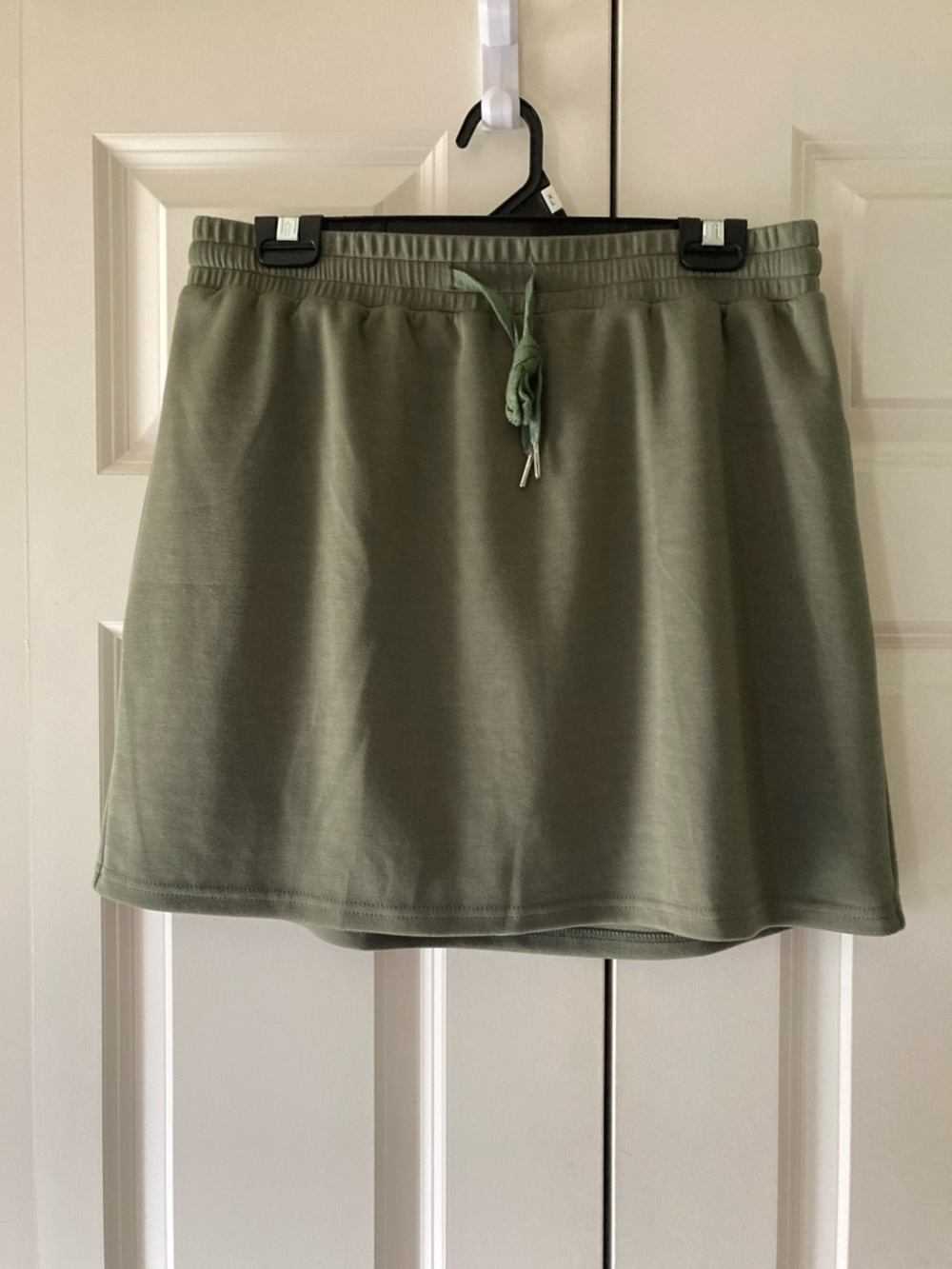 Wiholl XL women’s tennis skirt with built in shorts green tennis golf hiking